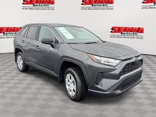 2025 Toyota RAV4 LE