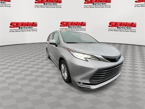 2025 Toyota Sienna Limited