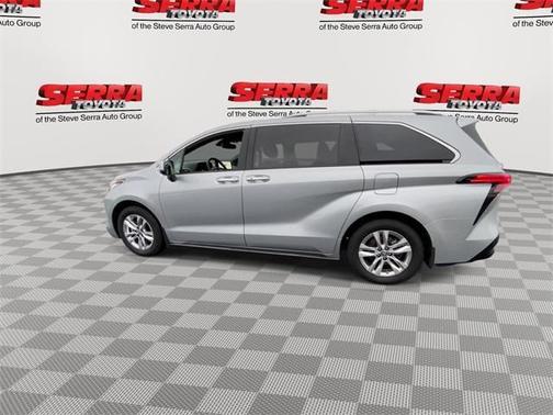 2025 Toyota Sienna Limited