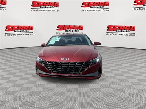 2023 Hyundai ELANTRA Limited