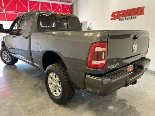 2024 RAM 2500 Laramie Crew Cab 4x4 6'4' Box