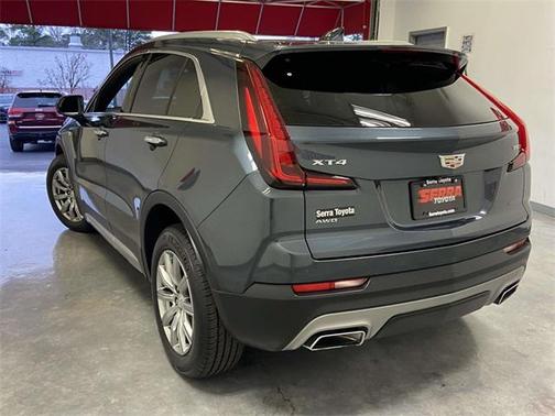 2020 Cadillac XT4 Premium Luxury