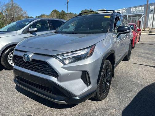 2023 Toyota RAV4 Hybrid SE