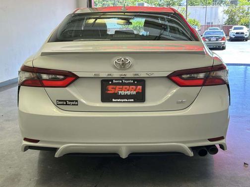 Ice Edge 2024 Toyota Camry SE