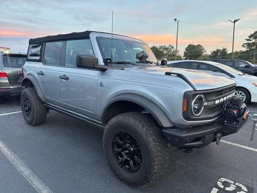 2022 Ford Bronco Black Diamond