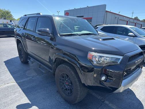 Midnight Black Metallic 2024 Toyota 4Runner TRD Off Road Premium