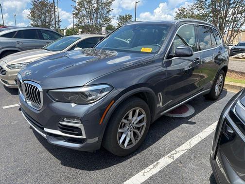 Gray 2021 BMW X5 sDrive40i