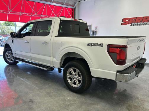 OXFORD WHITE 2024 Ford F-150 XLT