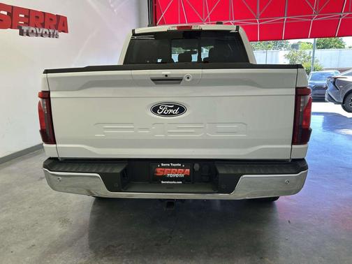 OXFORD WHITE 2024 Ford F-150 XLT