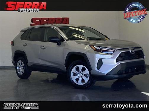 2023 Toyota RAV4 LE