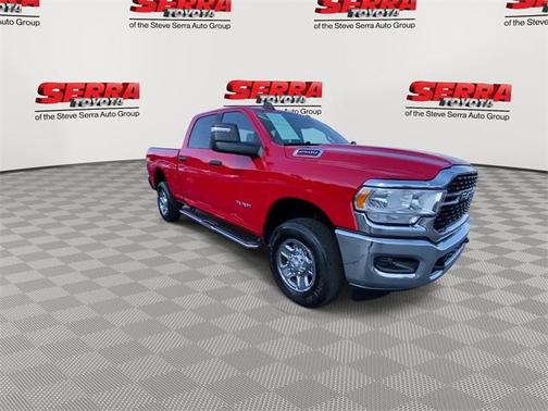 2024 RAM 2500 Big Horn Crew Cab 4x4 6'4' Box