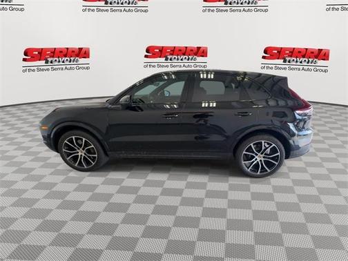 2023 Porsche Cayenne Platinum Edition