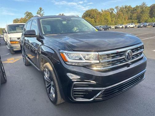 2022 Volkswagen Atlas 3.6L SEL Premium