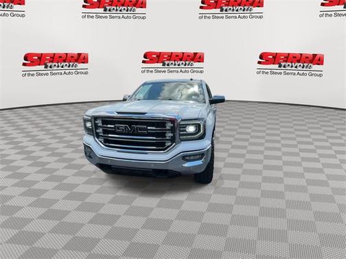 2017 GMC Sierra 1500 SLT