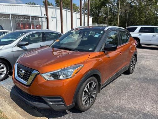 2020 Nissan Kicks SV