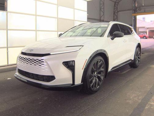 Oxygen White 2025 Toyota Crown Signia Limited