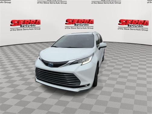 2024 Toyota Sienna Limited