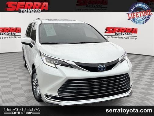 2024 Toyota Sienna Limited