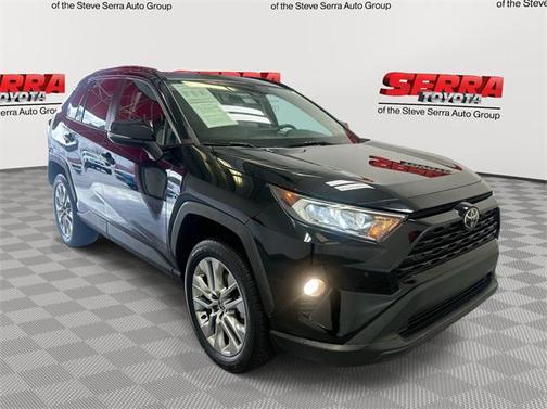 2021 Toyota RAV4 XLE Premium