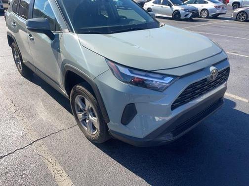 2023 Toyota RAV4 XLE
