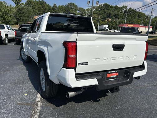 Ice Cap 2026 Toyota Tacoma SR5