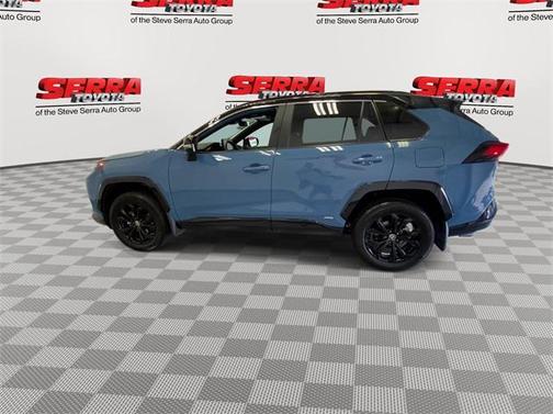 2024 Toyota RAV4 Hybrid SE