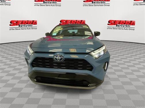 2024 Toyota RAV4 Hybrid SE