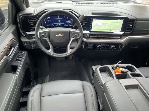 Black 2025 Chevrolet Silverado 1500 LT