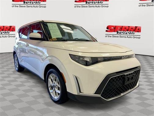 2023 Kia Soul LX