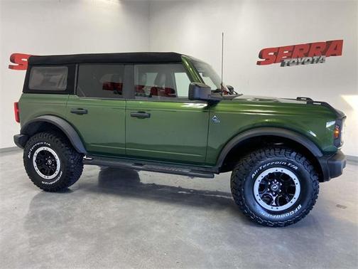 2023 Ford Bronco Black Diamond