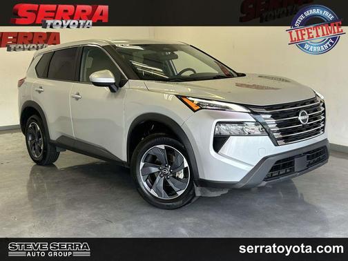 Brilliant Silver Metallic 2024 Nissan Rogue SV
