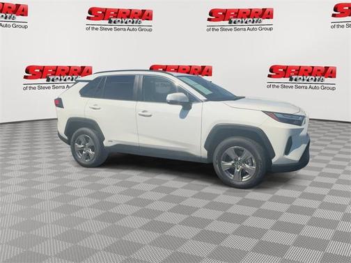 2025 Toyota RAV4 Hybrid SE