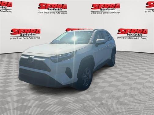 2025 Toyota RAV4 Hybrid SE