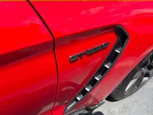 RACE RED 2019 Ford Shelby GT350 Base