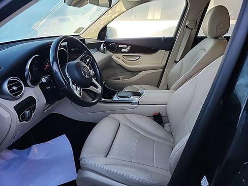 2020 Mercedes-Benz GLC 300 4MATIC