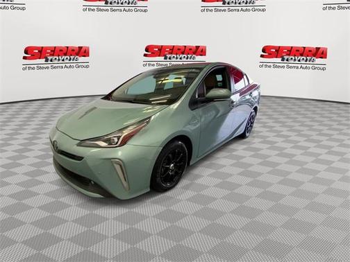 2021 Toyota Prius XLE