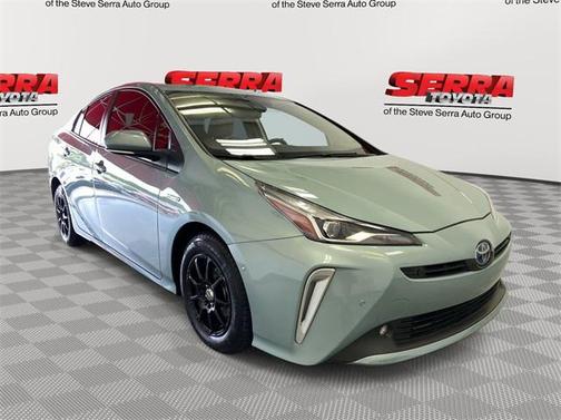 2021 Toyota Prius XLE