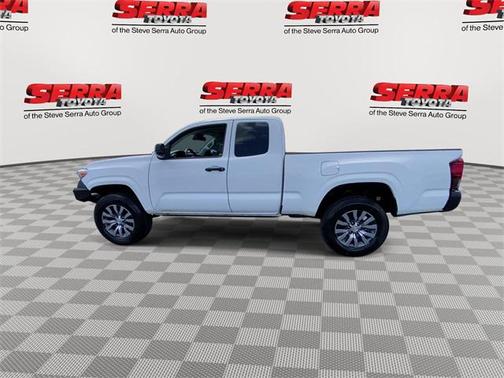 2022 Toyota Tacoma SR