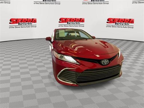 2023 Toyota Camry Hybrid XLE