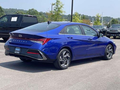 Intense Blue 2025 Hyundai ELANTRA SEL