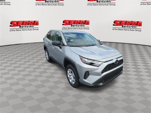 2025 Toyota RAV4 LE