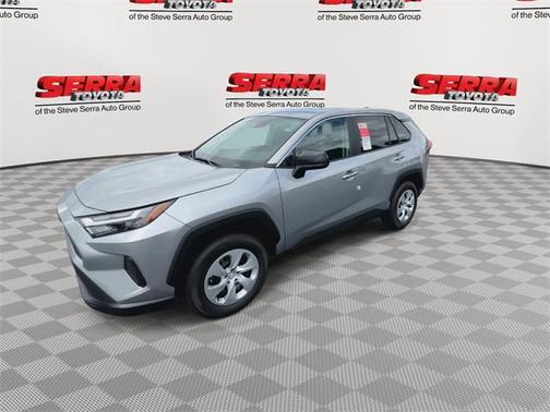 2025 Toyota RAV4 LE