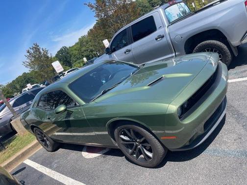 2018 Dodge Challenger SXT