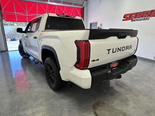 Ice Cap 2024 Toyota Tundra SR5