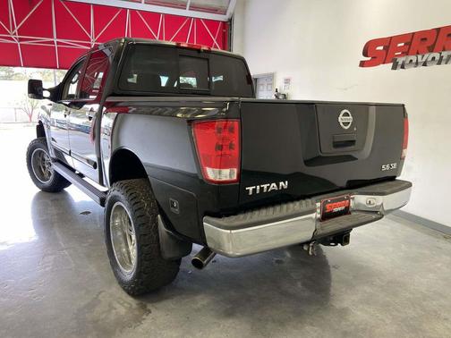 Galaxy 2004 Nissan Titan SE Crew Cab