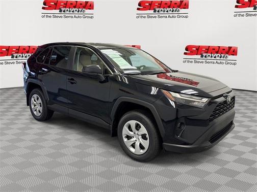 2025 Toyota RAV4 LE