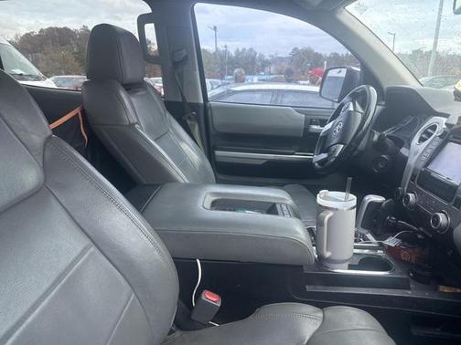 2017 Toyota Tundra Limited