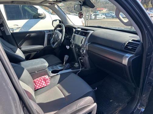 2024 Toyota 4Runner SR5 Premium