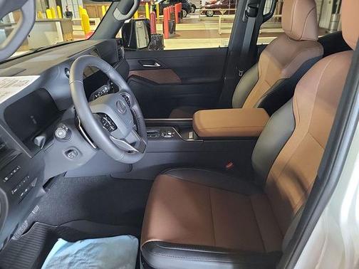 2024 Lexus GX 550 Premium+