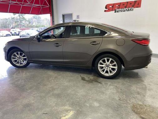 2016 Mazda Mazda6 i Sport